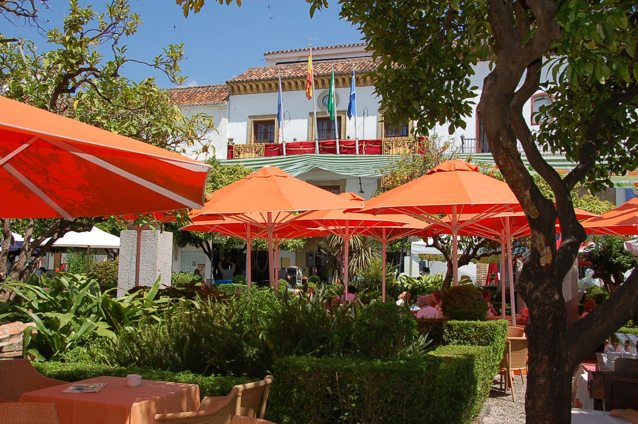 Orange Square Plaza de Naranjos Marbella